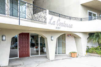 La Contessa in Long Beach, CA - Building Photo - Building Photo