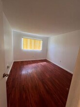 4290 Gulfstream Dr in Naples, FL - Building Photo - Building Photo