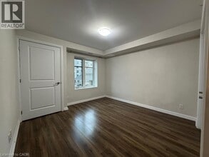 778 Laurelwood Dr in Waterloo, ON - Building Photo - Building Photo