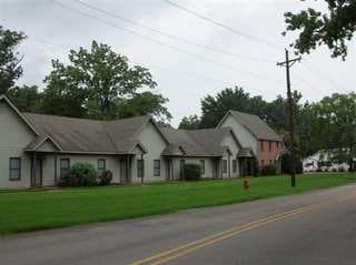 1321 Kitchen St in Jonesboro, AR - Foto de edificio