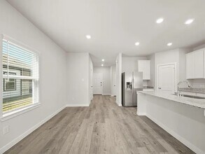 11963 Wisteria Mdws Dr in Willis, TX - Building Photo - Building Photo