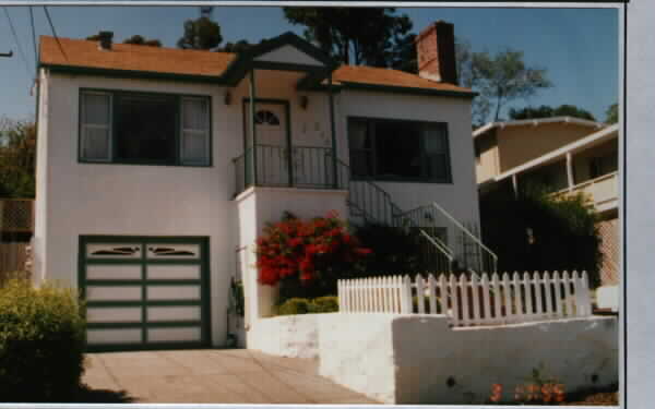 245 Union St in San Rafael, CA - Foto de edificio - Building Photo