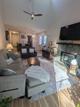 5513 Kaplan Dr in Raleigh, NC - Foto de edificio - Building Photo