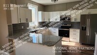811 W Summit Ave photo'