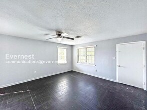 7562 Sledge Rd in Millington, TN - Building Photo - Building Photo