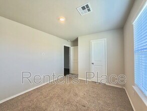 14 Stonegate Dr in Pryor, OK - Building Photo - Building Photo