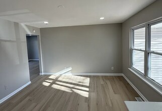 1412 Wolf Ct in Indianapolis, IN - Building Photo - Building Photo