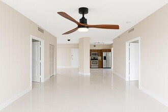 250 NE 3rd Ave in Delray Beach, FL - Building Photo - Building Photo