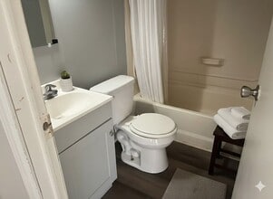 4903 Madison Dr in Hope Mills, NC - Building Photo - Building Photo