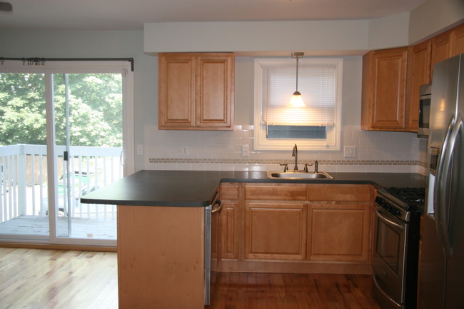 Humphrey Townhomes in New Haven, CT - Building Photo - Building Photo