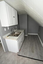 778 Eddy Rd in Cleveland, OH - Building Photo - Building Photo