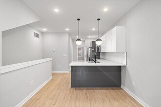 1717 N 25th St-Unit -Unit 1 in Philadelphia, PA - Building Photo - Building Photo