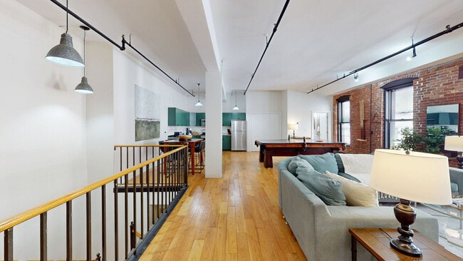 13-19-19 Stanhope St in Boston, MA - Building Photo - Building Photo