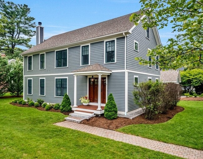 property at 3 Pond St