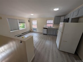 57-30 256th St in New York, NY - Building Photo - Building Photo