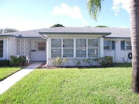 1162 Circle Dr in Delray Beach, FL - Building Photo
