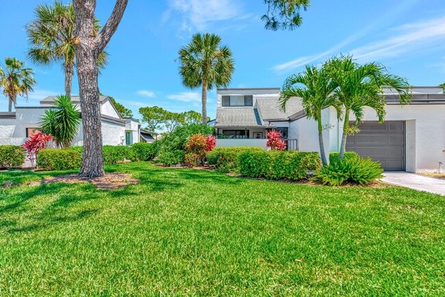 property at 3239 S Beneva Rd