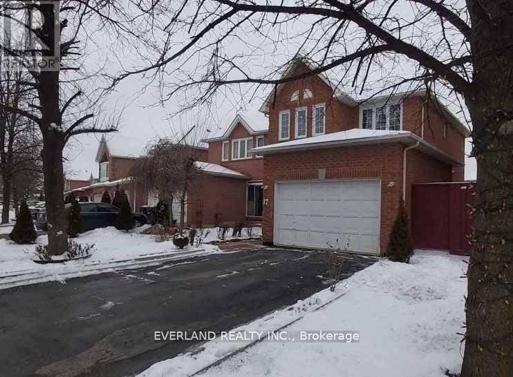 17 Letty Ave in Brampton, ON - Building Photo