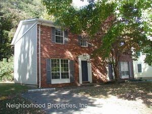 115 Longwood Dr-Unit -Apt A in Charlottesville, VA - Building Photo