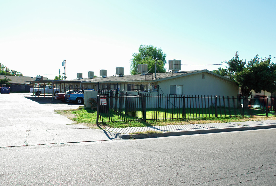 1509 S 10th St in Fresno, CA - Building Photo