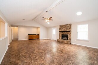11041 Losco Jct Dr in Jacksonville, FL - Building Photo - Building Photo