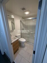 25 Darling St, Unit 11 in Boston, MA - Building Photo - Building Photo