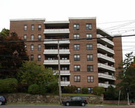 315 King St in Port Chester, NY - Building Photo - Building Photo