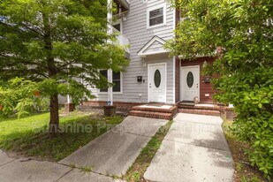 3239 Granby St in Norfolk, VA - Building Photo