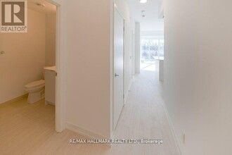 181-181 Sheppard Ave E in Toronto, ON - Building Photo - Building Photo