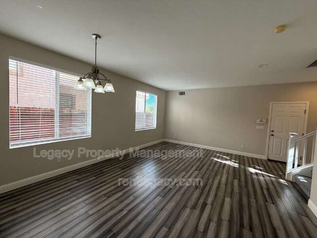 4010 Hiller Ln in Martinez, CA - Building Photo - Building Photo