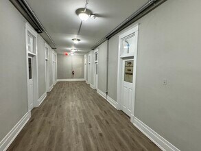 218 The Blvd, Unit Bankers loft in Eden, NC - Building Photo - Building Photo