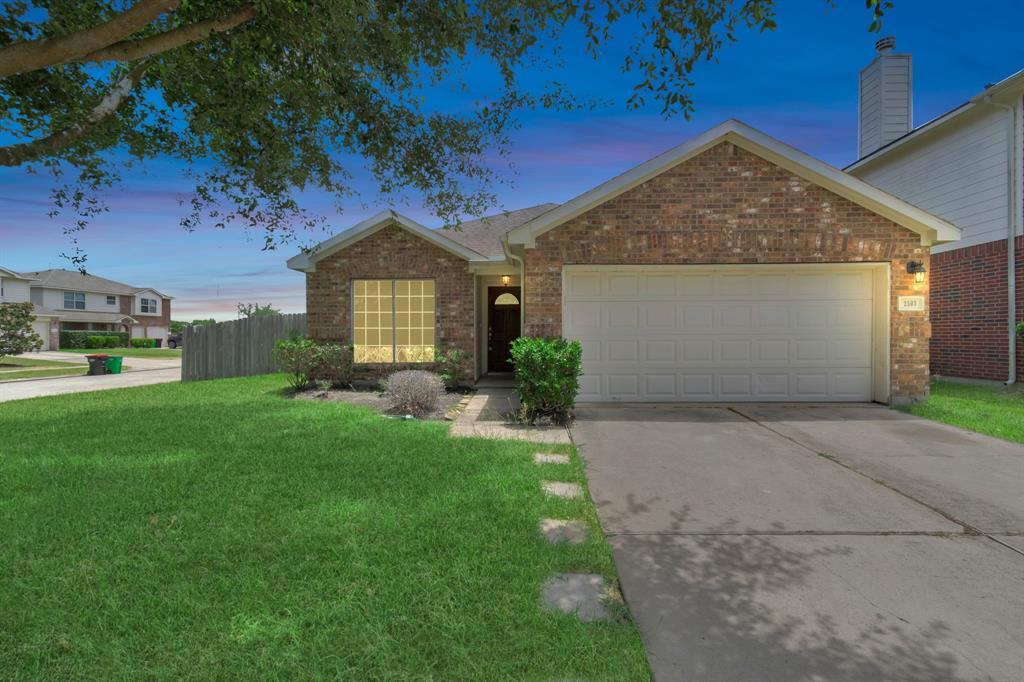 2503 Balsam Ridge Way in Fresno, TX - Building Photo