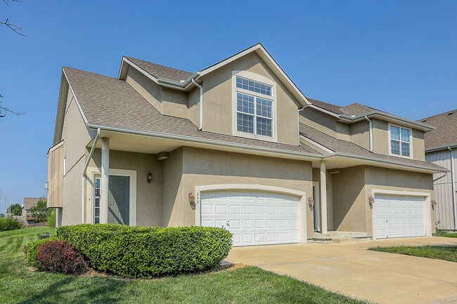 737 S Sumac St, Unit 825