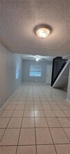 10225 N Ojus Dr in Tampa, FL - Building Photo - Building Photo