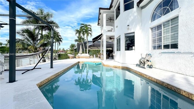 property at 19250 SW 30th St