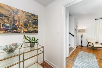 4014 Sulkirk Rd in Charlotte, NC - Building Photo - Building Photo