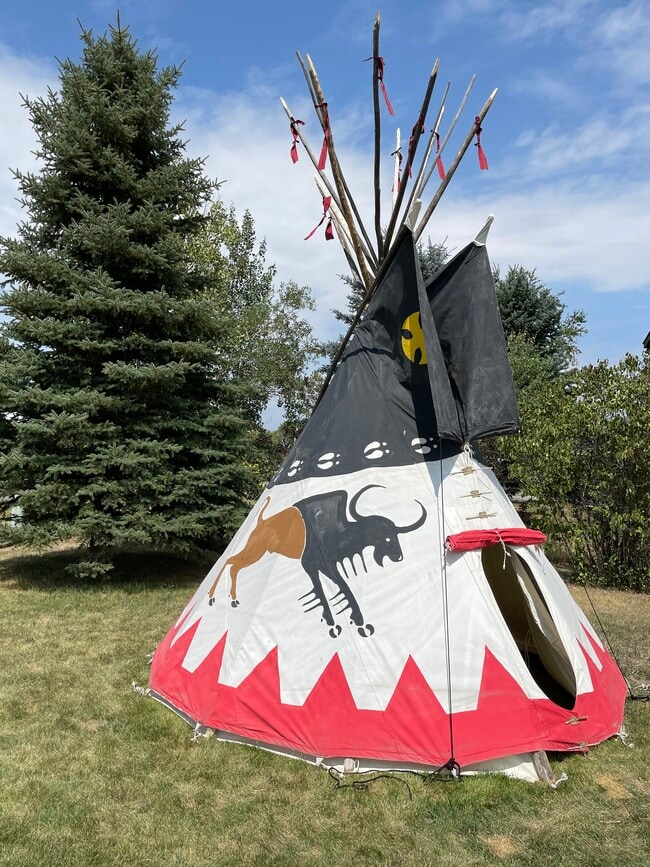 12 Cloninger Ln in Bozeman, MT - Foto de edificio - Building Photo