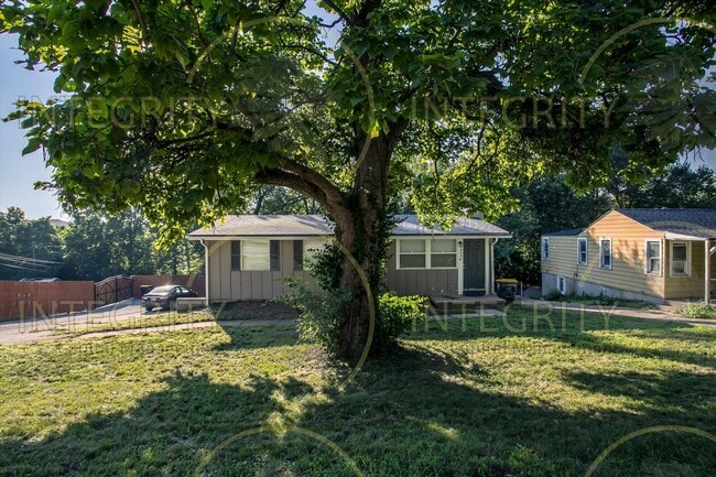 property at 4809 Farley Ave