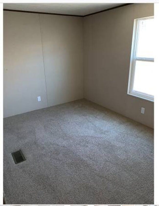 389 Wayehutta Rd in Cullowhee, NC - Building Photo - Building Photo