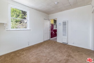 2115 Charlotte St in Los Angeles, CA - Building Photo - Building Photo