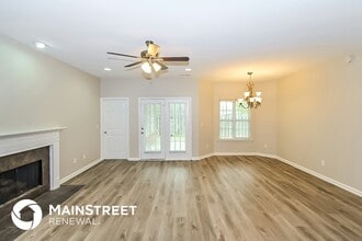 2048 Fairbank Cir in Chelsea, AL - Building Photo - Building Photo