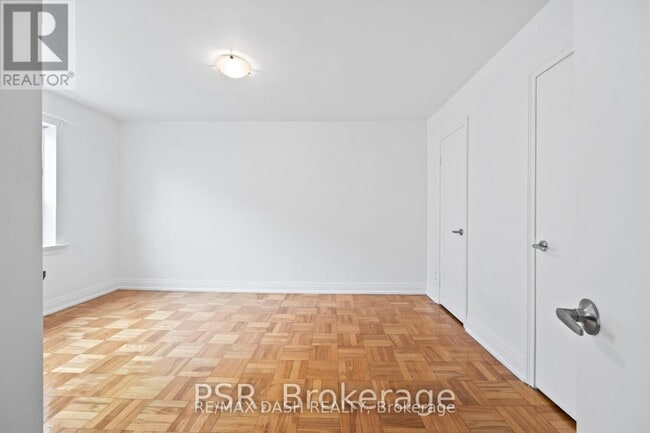 69 Old Mill Terrace in Toronto, ON - Building Photo - Building Photo