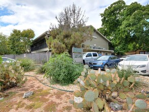 Mayfair Terrace Apartments in Austin, TX - Building Photo - Building Photo