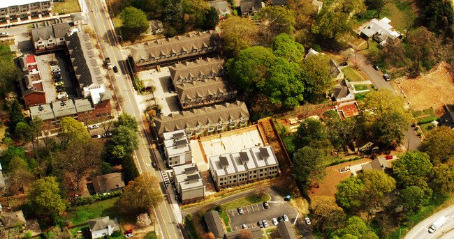 Madison Park South in Atlanta, GA - Building Photo - Primary Photo