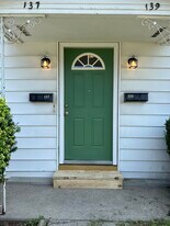 137 S Collingwood Ave