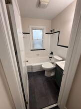 215 Derhake Rd in Florissant, MO - Building Photo - Building Photo