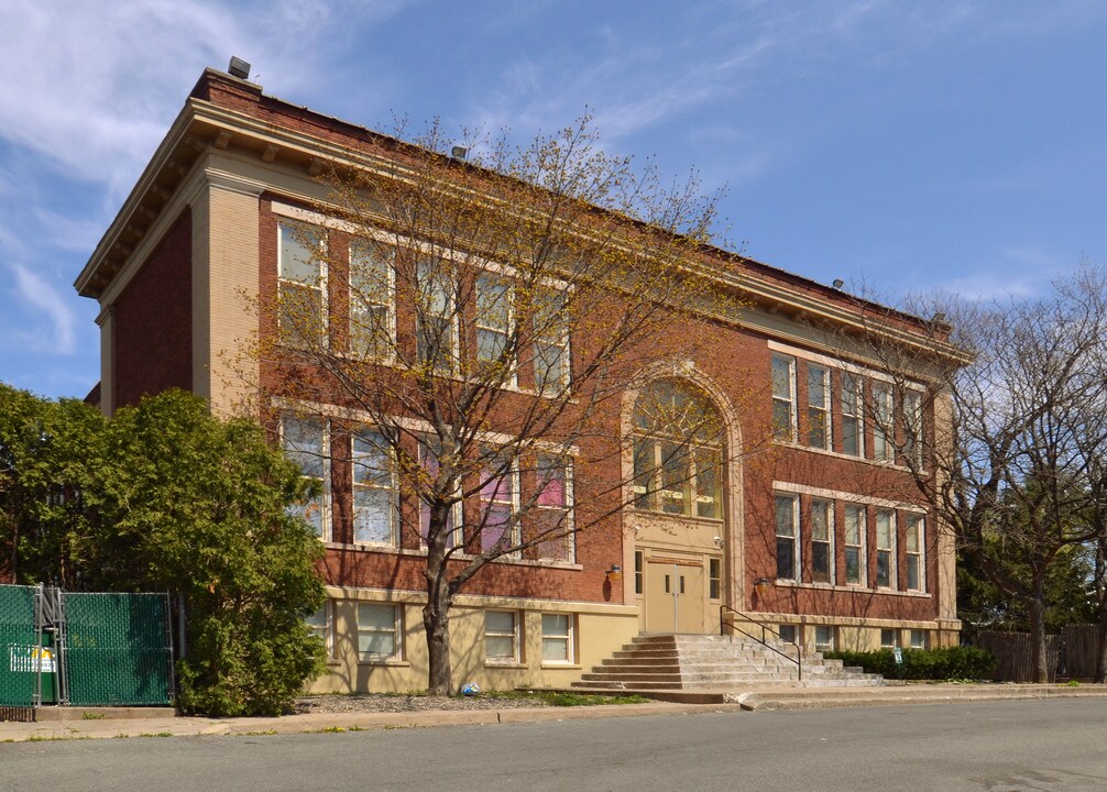 1675 Avenue B - Franklin School Apartments in Schenectady, NY - Building Photo