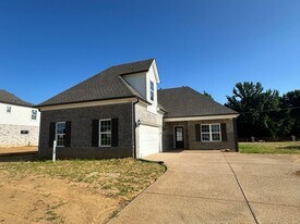 2346 Julianna Dr in Southaven, MS - Building Photo