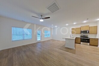 6134 Taramore Ln NW in Huntsville, AL - Foto de edificio - Building Photo