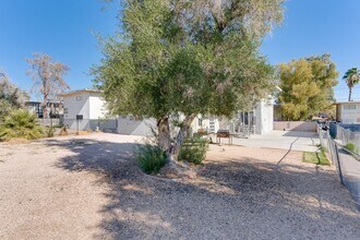 3370 S Athens St in Las Vegas, NV - Building Photo - Building Photo